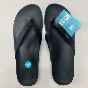 Reef Flip Flop Sandals Thong Sandals Black Straps Flat Cushion Bottom NWT 8